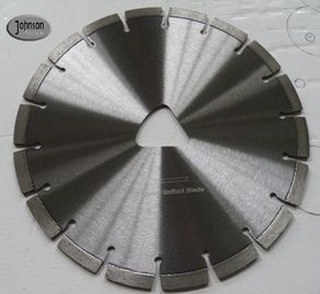 O concreto do diamante do corte de um Soff de 10 polegadas viu as lâminas com furo interno do triângulo