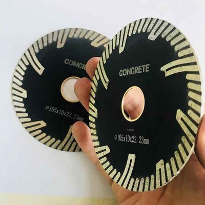 imprensa quente de Diamond Saw Blades do turbocompressor de 30CrMo 105mm aglomerada para o concreto